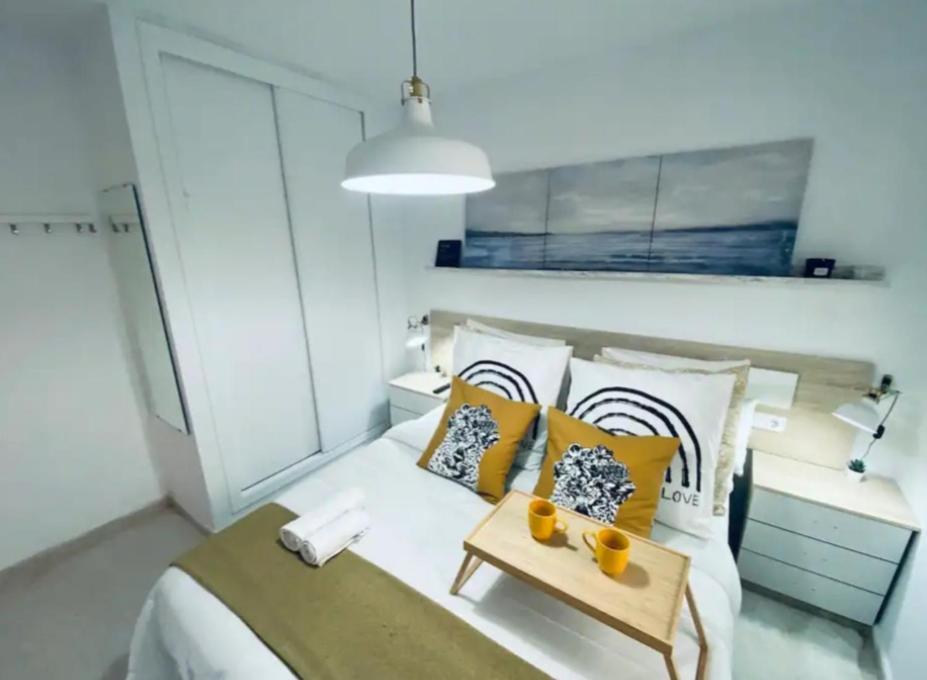 Apartamento Centrico Торевьиа Экстерьер фото