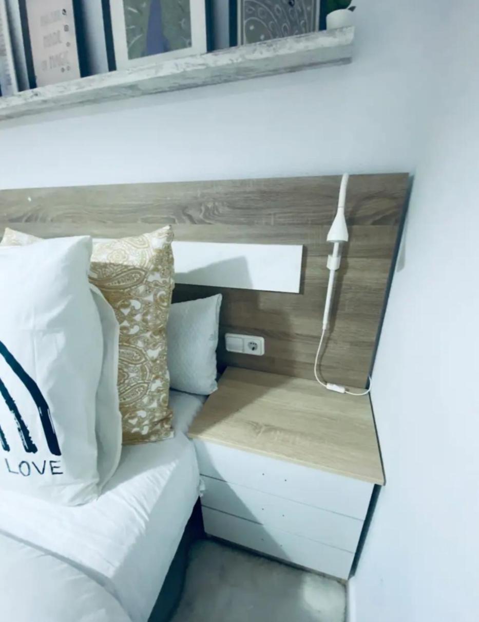 Apartamento Centrico Торевьиа Экстерьер фото